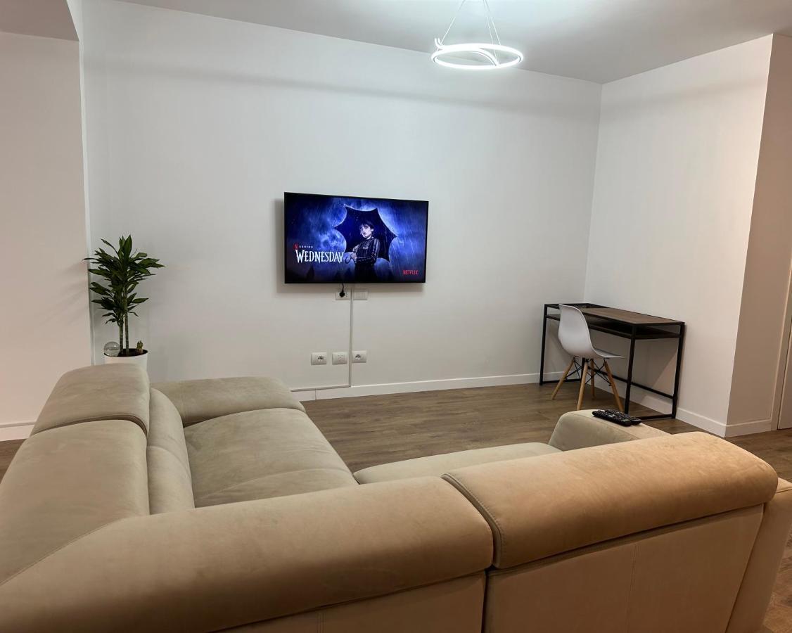 Scandinavian Apartments Al 티라나 외부 사진